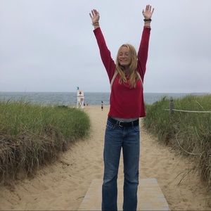 Meet your Posher, Chloe